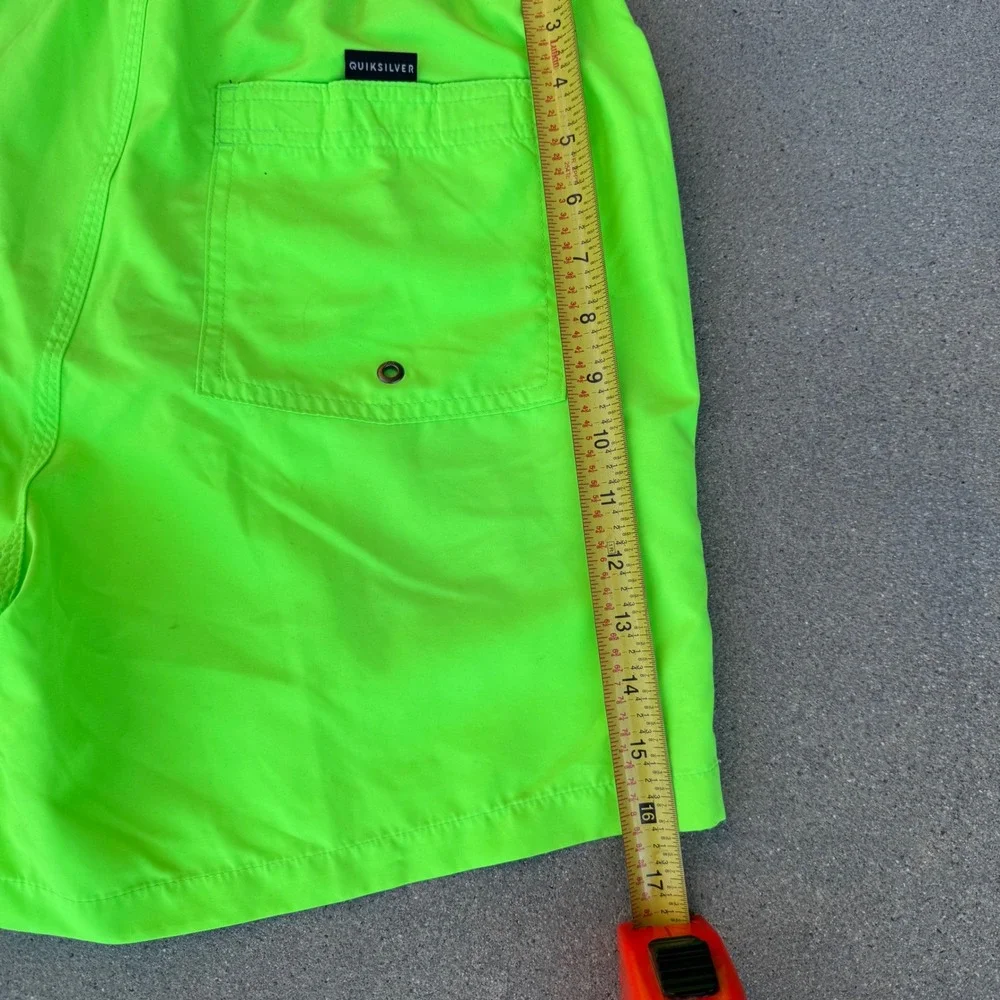 Quiksilver Everyday Volley 17 Neon Lime Green Swim Trunks Mens S EQYJV03532
